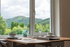 Achintee Cottages No 1