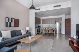 Blueground Dubai Hills Estate pool gym DXB-1454