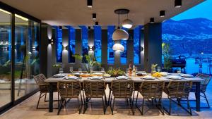 Luxury Villa Private Pool Sauna Pool Table - 15mn Walk to the Town