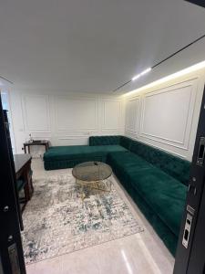 New 2BR Apt with Garden for Rent in Prime Location in Rehab City شقة بحديقة للايجار بالرحاب مجموعة 77