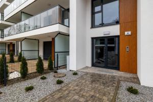 Modern Apartment With Private Garden Międzywodzie by Renters Prestige