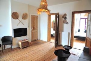 Boho Apartments - 2 Bedrooms