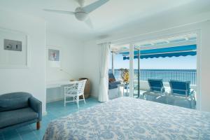 Sea Front Caletón Suite