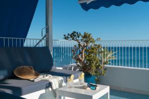 Sea Front Caletón Suite