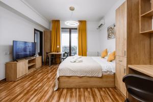 Zen Studio 1 with balcony