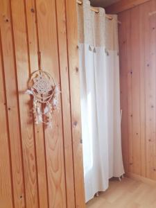 Gîte les 4 saisons - Intérieur bois - Lac de Chalain