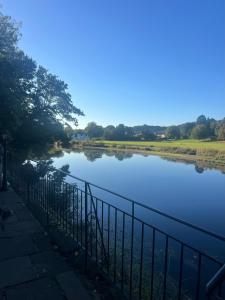 Cozy 2 BDRM Apartment Nr the World Heritage Site of Saltaire