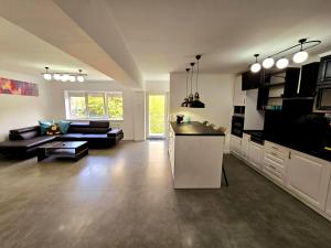 Marcos Apartments - Odiseea - Self Check-In 24 H