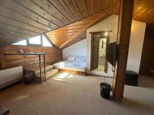 Suite room in Hotel Leshten