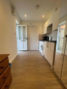 63 studio room for single or double occupancy