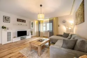 Neue 4 Zi Küche Bad Parknähe - Spiesen-Elversberg