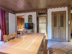 Appartement avec piscine, spa, parking, Wi-Fi à Saint-Martin-de-Belleville - FR-1-461-17