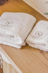 White Stone Villa Orion - Poolside Escape Close to Laganas Beach