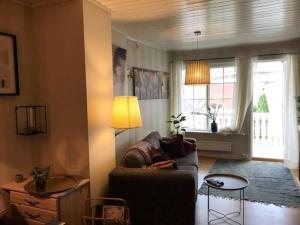 Sentralt i Stavern med gangavstand til strand
