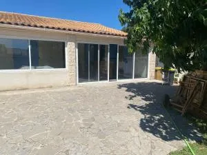 Villa Mazari - 艾居厄河畔卡马勒