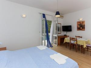 Apartments Posta - Studio with Balcony and Sea View - Apartman 2