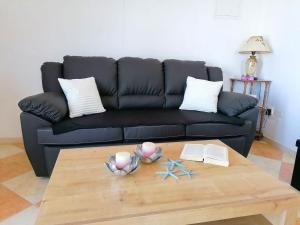 Holiday Home Blue Dream - Two Bedroom Apartment with Terrace and Sea View A1