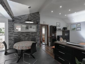 Apartment Tonka - Two Bedroom Apartment - ST