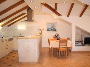 Villa Alegria Cavtat - Comfort Two Bedroom Apartment with Sea View Apartment C