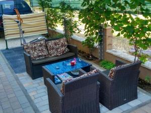 Studio apartment with balcony in Vinisce