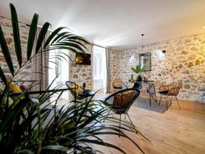 History House Moja Ti 1830 - Superior Apartment with Sauna Fortica