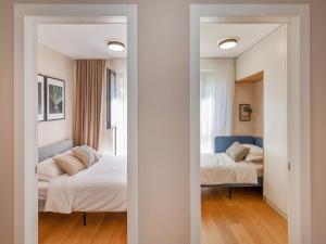 Apartment Floramye - Three Bedroom Apartment with Balcony