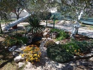 Apartments Marija - One Bedroom Apartment with Balcony and Sea View uti A2