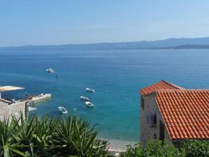 Apartment Ra i - Two-bedroom Apartment with Balcony and Sea View