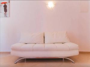 Apartment with balcony and sea view