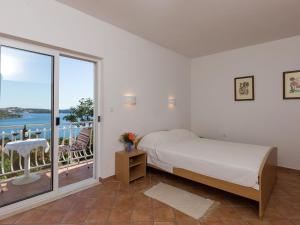 Villa Dubravka - Superior One Bedroom Apartment with Balcony and Sea View Apartman 6