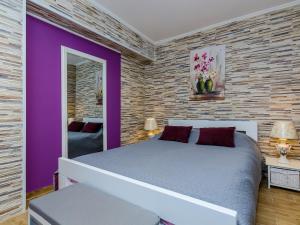 Villa Adrian - Six Bedroom Villa with Swimming pool and Sea View