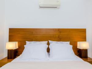 Apartments Knego - Comfort One Bedroom Apartment with Balcony and Sea View