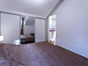 Apartment Niki - One-Bedroom Apartment with Balcony A2 1