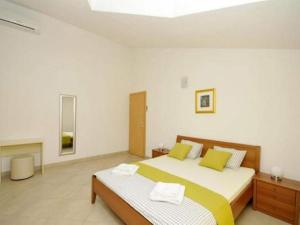 Apartments Villa Moonlight - Standard One Bedroom Apartment with Balcony Alice