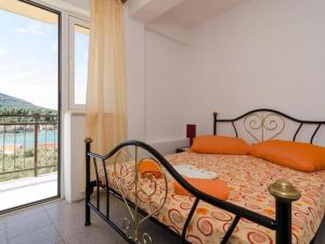 Apartment Dalmatin uljana - Two-Bedroom Apartment 2