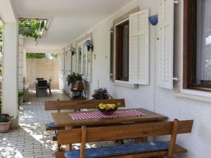 Villa Celenca - One-Bedroom Apartment - A4