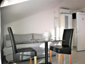 Apartments Milic - Studio Apartment with Sea View 4 - 2