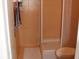 Apartments Lozica - Comfort Studio Apartment with Terrace and Sea View