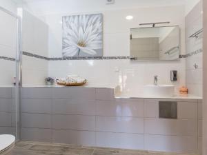 Big Terrace Apartment - Studio with Terrace and City View - First floor