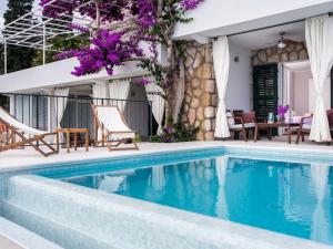 Villa Mirjana - Standard Studio Apartment with Terrace and Sea View Lavanda