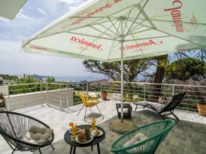 Apartment Eulalija- One-Bedroom Apartment with Terrace and Sea View