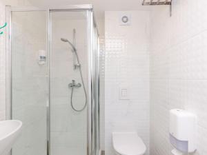 Apartments Villa Lukas - No 9 Gallery Two Bedroom Apartment with Balcony and Sea View