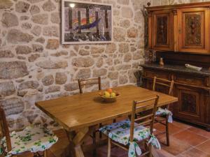 Holiday Home Stari Zoganj - Two Bedroom Holiday Home with Terrace and Swimming Pool