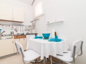 Apartments Carmen & Tosca -Studio with Patio