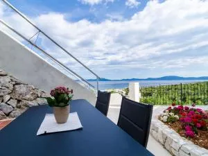 3 Bedroom villa with terrace and pool - Zaton Doli