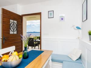 3 Bedroom villa with terrace and pool