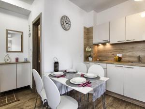 Apartments Victoria - One Bedroom Apartment with Terrace A2 