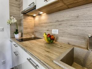 Apartments Victoria - One Bedroom Apartment with Terrace A2