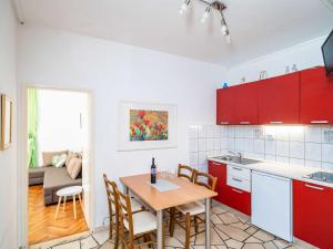 Apartments Nikolina LU - Two-Bedroom Apartment with Terrace