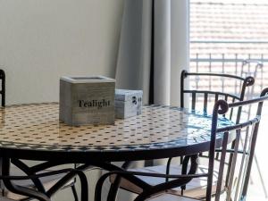 Apartments Life - One Bedroom Apartment with Balcony and Sea View